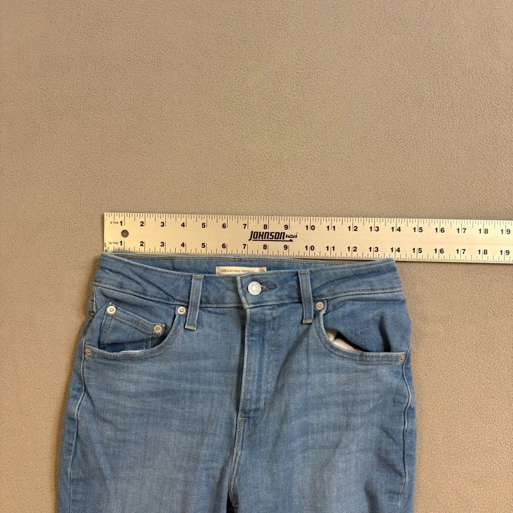 Levis 725 High Rise Bootcut Jeans Women Sz 29  Inseam 30 Medium Wash Blue Denim - Picture 9 of 12